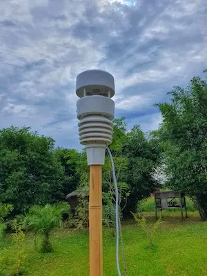Picture of weather station